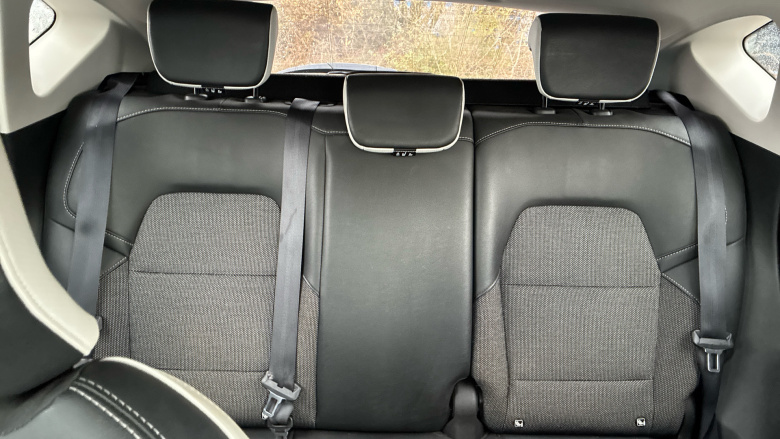 Renault Captur 1.3 TCE 130 S Edition 5dr EDC Petrol Hatchback